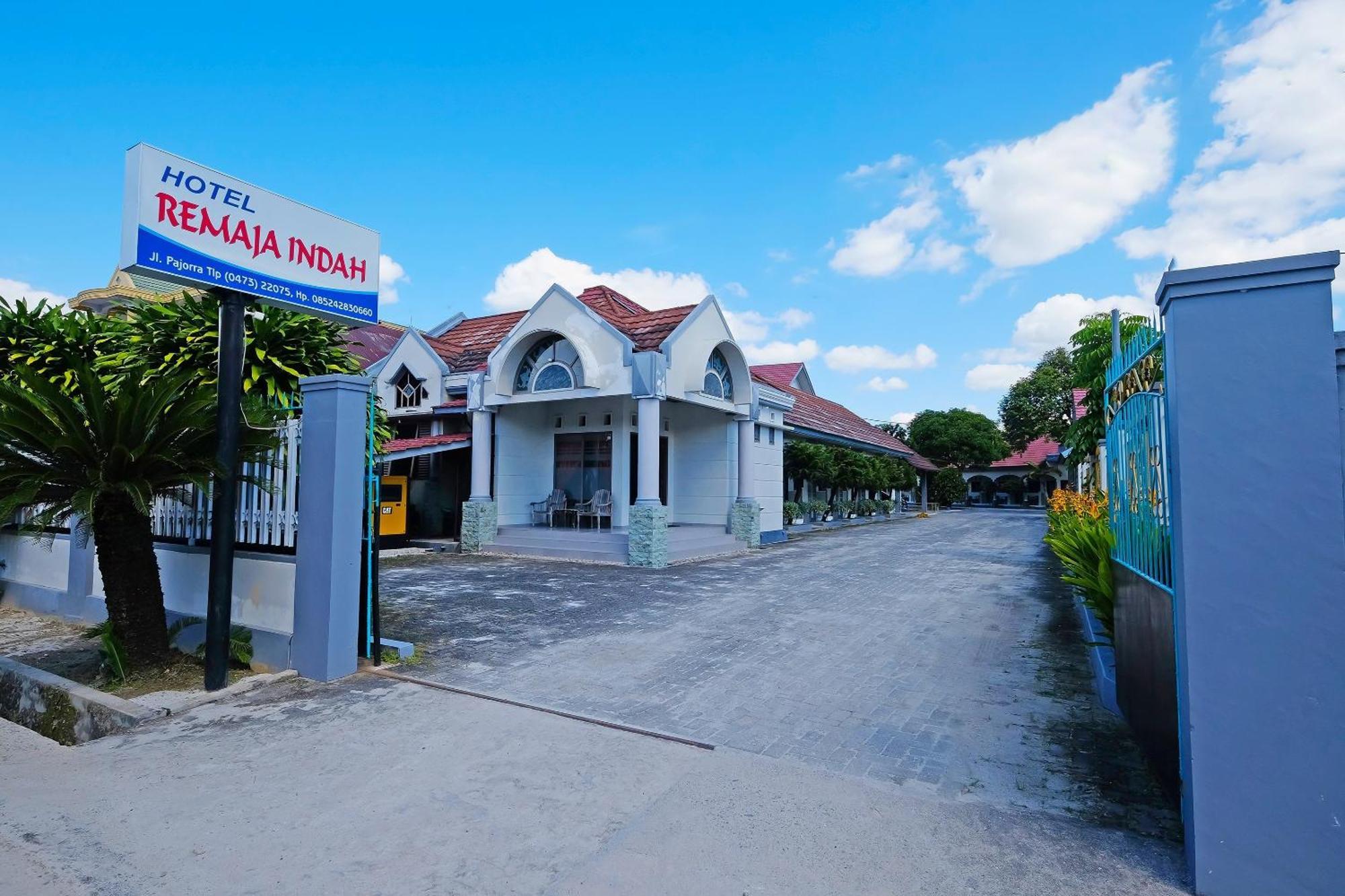 Collection O 91046 Hotel Remaja Indah Masamba 외부 사진