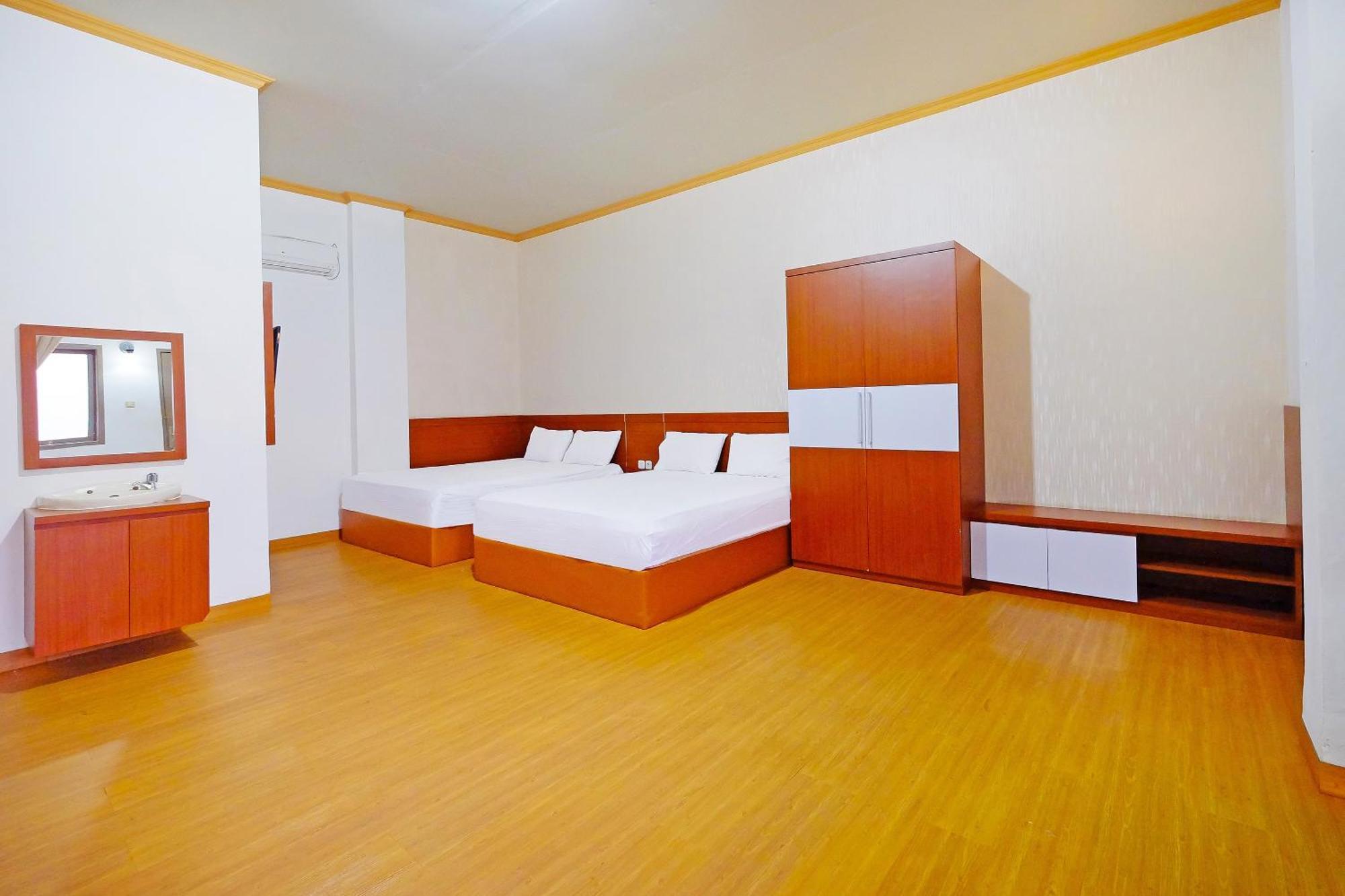 Collection O 91046 Hotel Remaja Indah Masamba 외부 사진